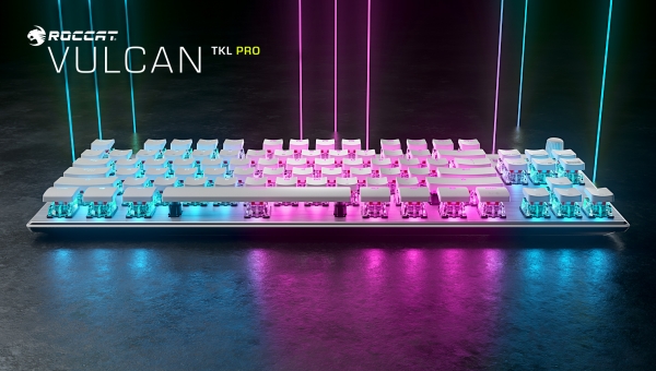 Vulcan TKL PRO White: arriva a dicembre la nuova tastiera di casa ROCCAT