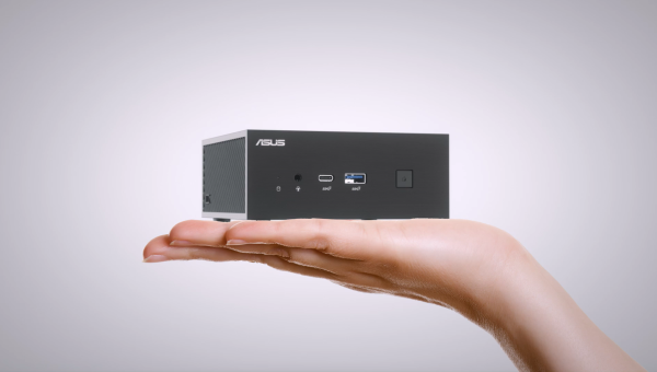ASUS presenta i Mini PC ExpertCenter PN64 e PN52