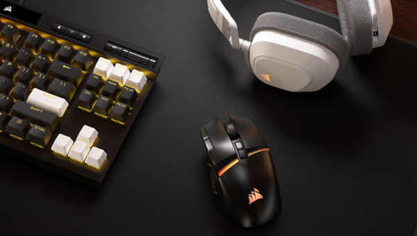 CORSAIR presenta il nuovo mouse gaming DARKSTAR WIRELESS