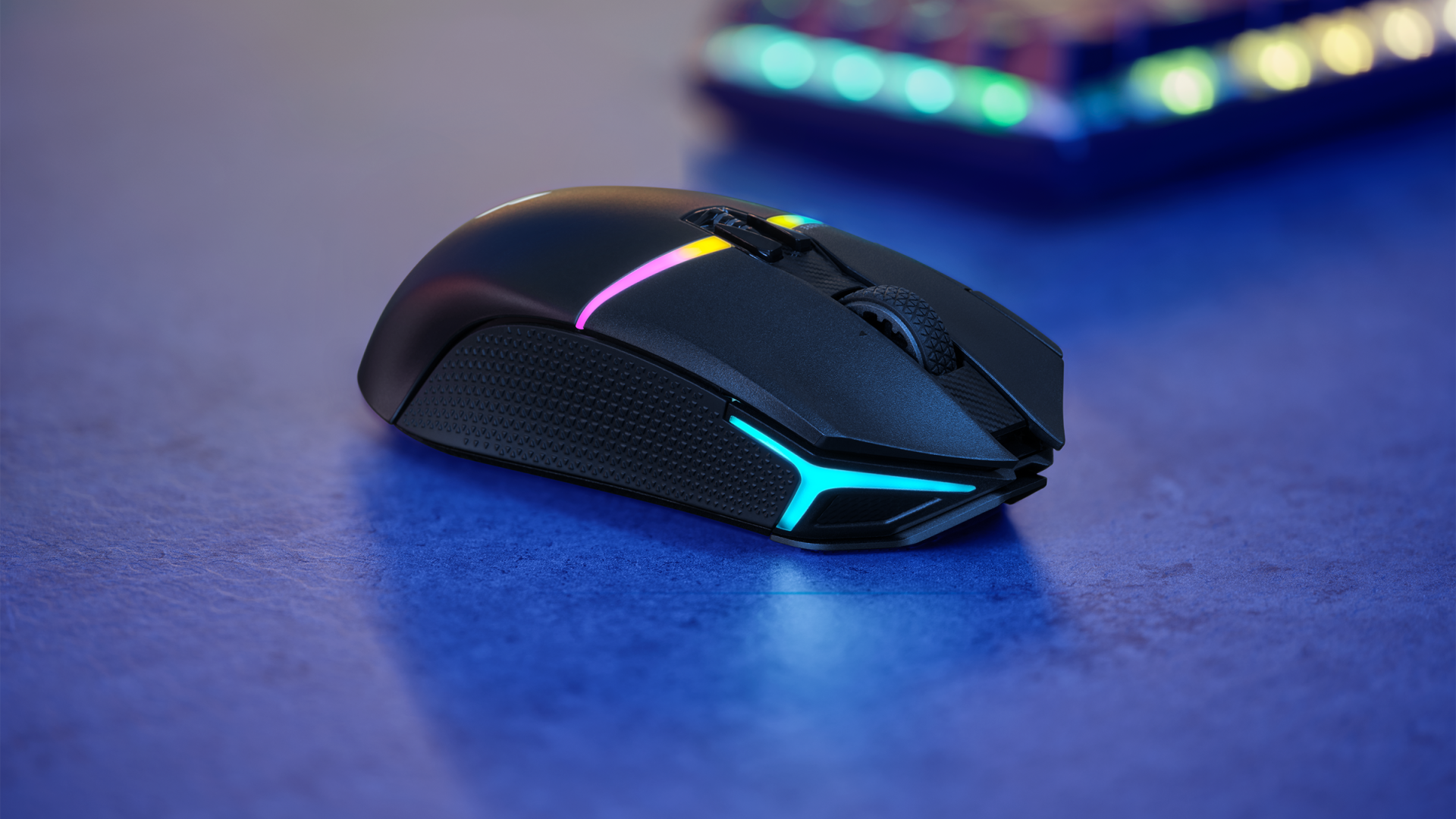 CORSAIR annuncia il mouse ad alte prestazioni NIGHTSABRE WIRELESS